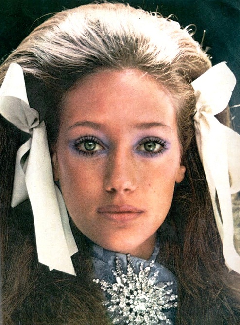 600full-marisa-berenson.jpg