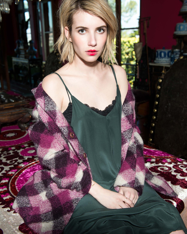 600full-emma-roberts.jpg