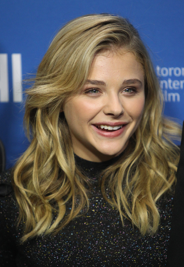 600full-chloe-moretz.jpg