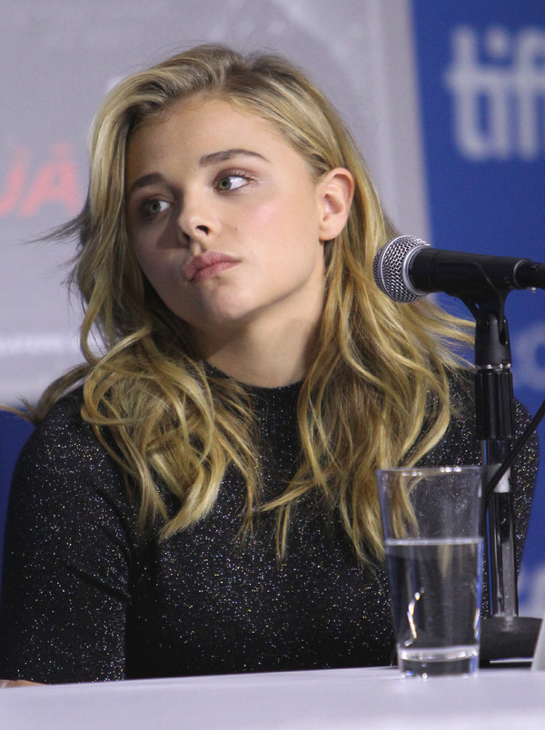 600full-chloe-moretz.jpg