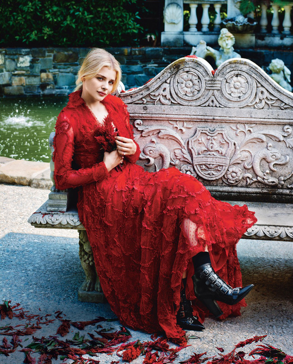 600full-chloe-moretz.jpg