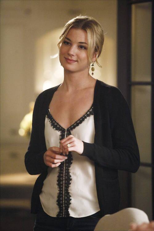 Emily VanCamp