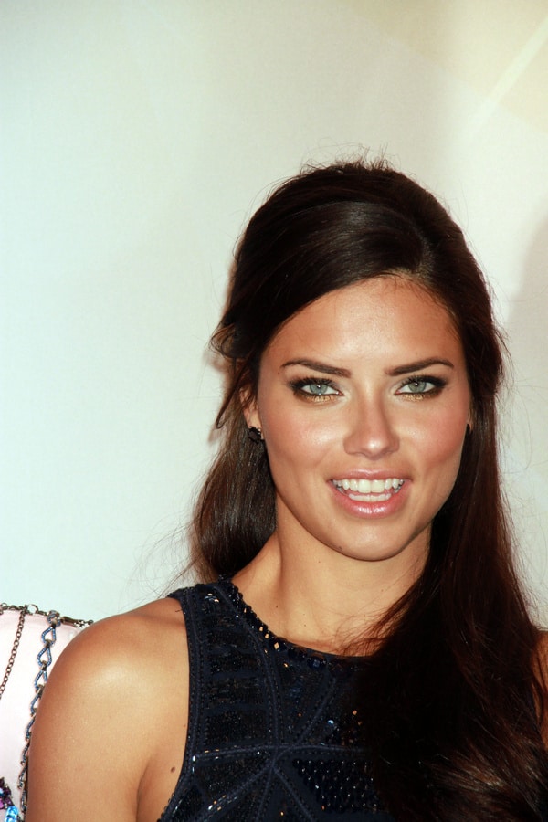 600full-adriana-lima.jpg