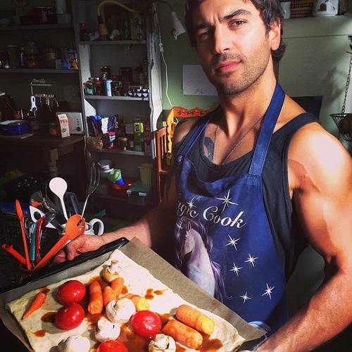Elyas M Barek Tattoo Fack Ju Göhte Elyas Mbarek Tattoo - Management And Leadership