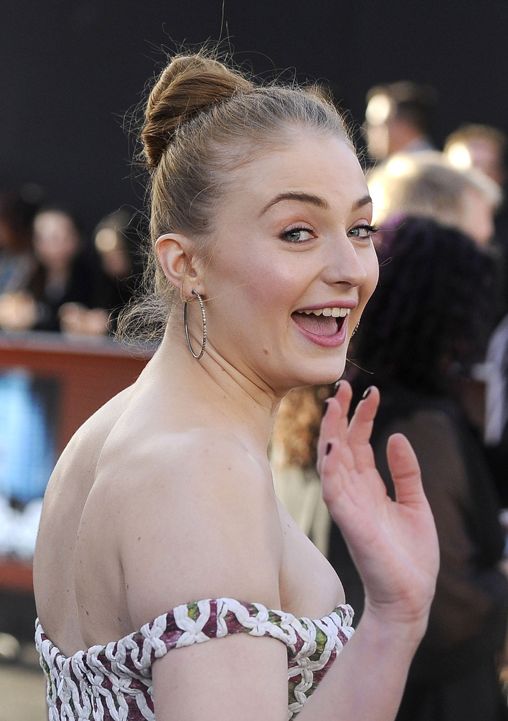 Sophie Turner Image