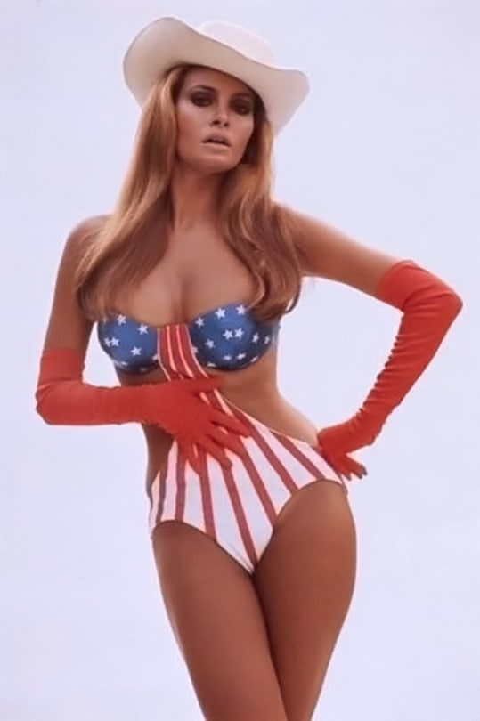 539full-raquel-welch.jpg