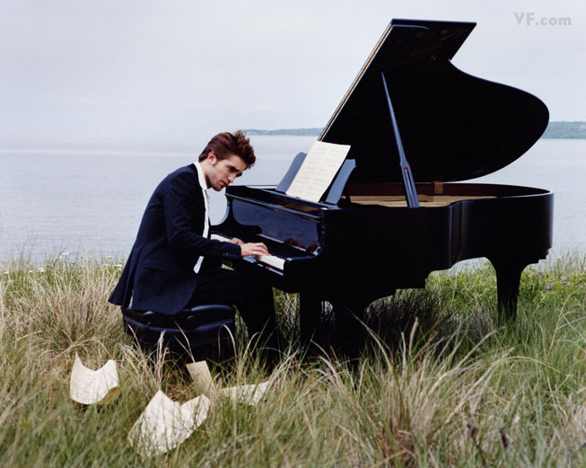 Robert Pattinson Robert Pattinson