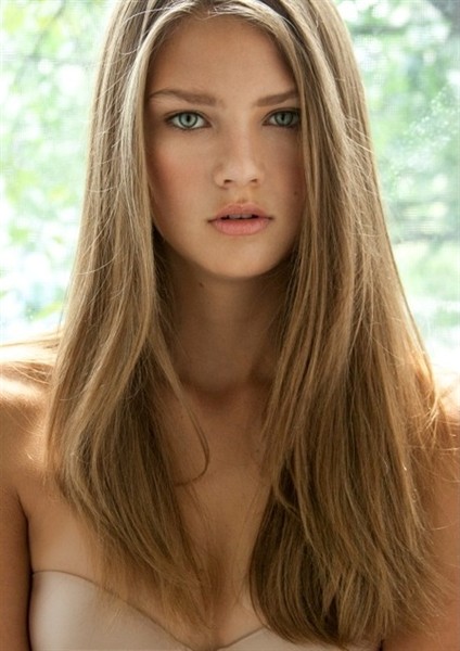 Brittni Tucker Brittni Tucker