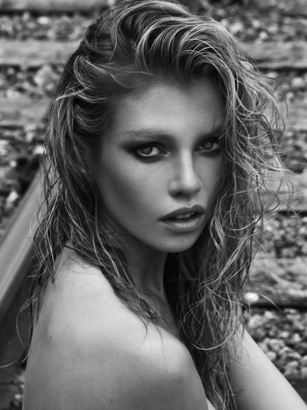 Picture of Stella Maxwell | Stella maxwell, Skater photoshoot, Girls