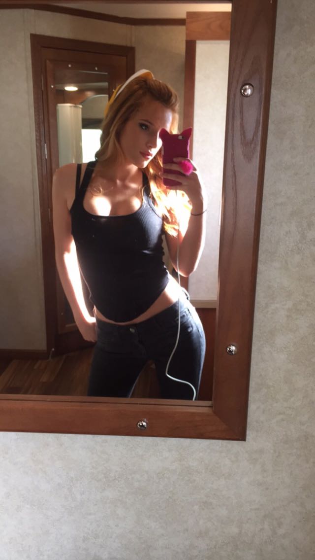 Bella Thorne Bella Thorne