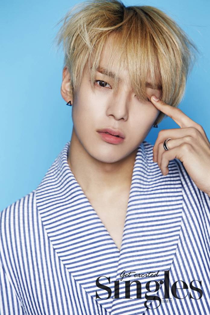 Minhyuk (MONSTA X) Minhyuk (MONSTA X)
