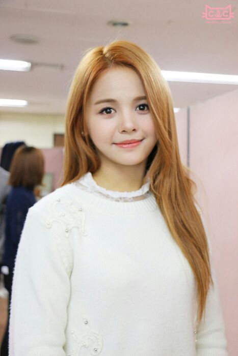 Chonnasorn Sajakul (Sorn) Chonnasorn Sajakul (Sorn)