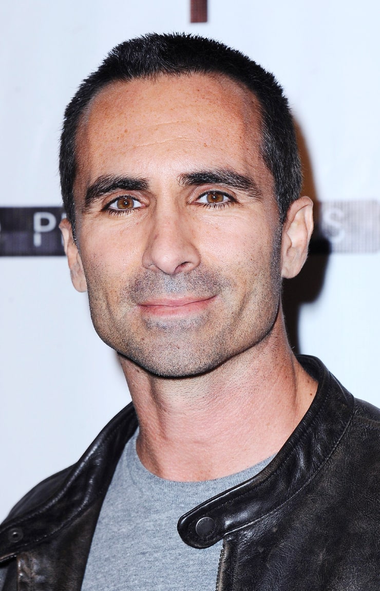 Nestor Carbonell