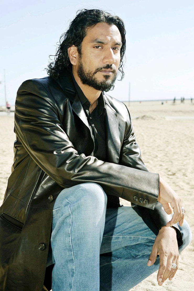 Naveen Andrews