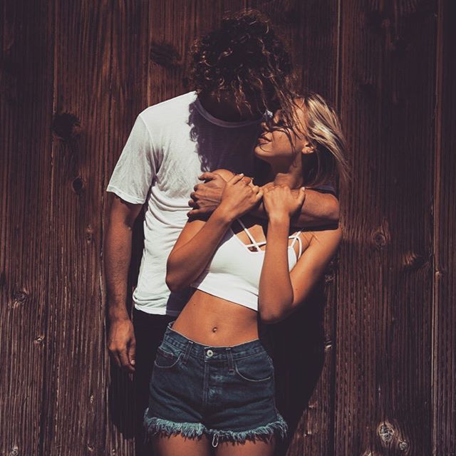 Alexis Ren