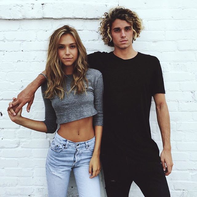 Alexis Ren