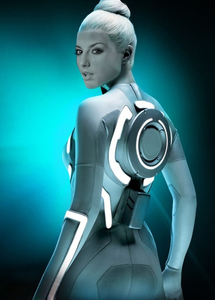Девочка робот танцует. Женщина робот. Роботы будущего женщины. Девушка робот из будущего. Красивый робот женщина.