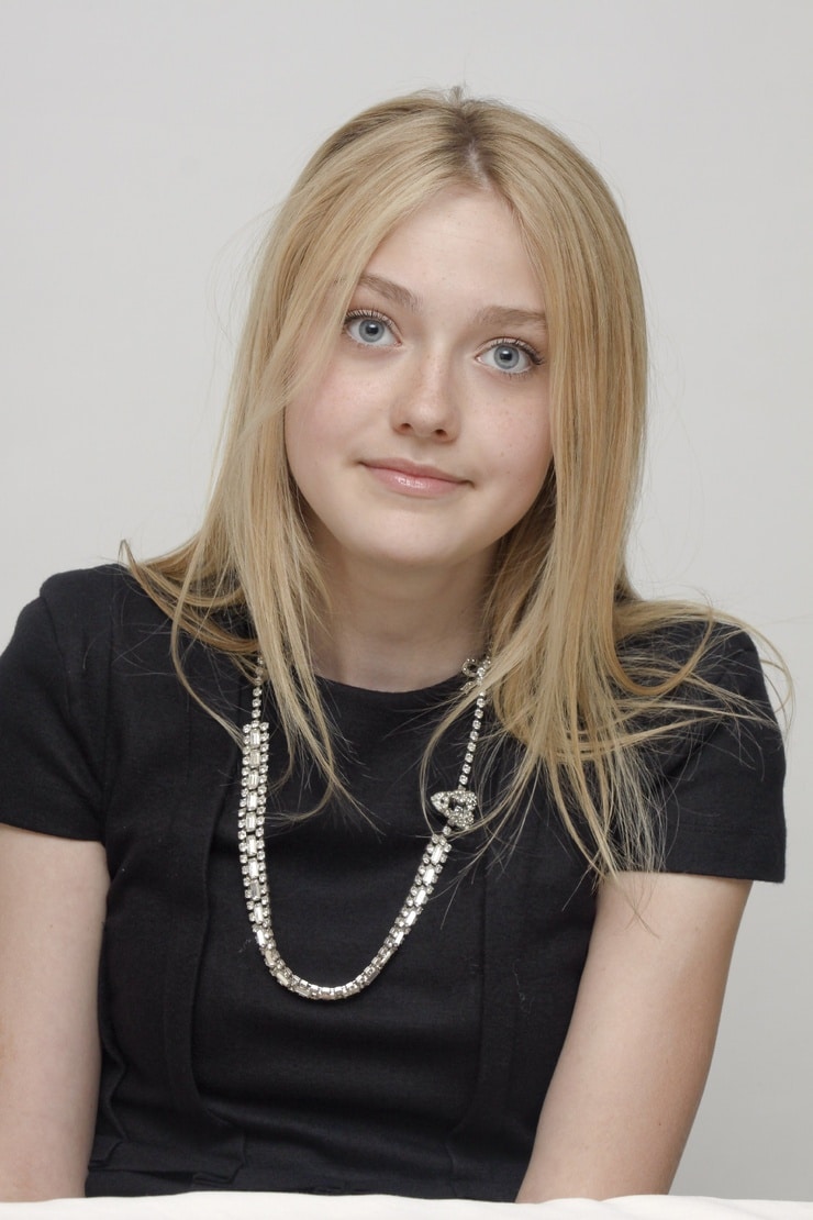 Dakota Fanning image