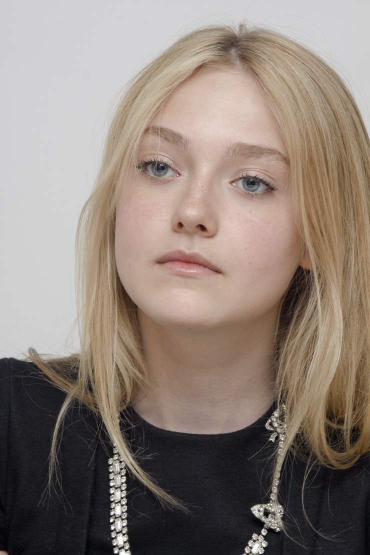Dakota Fanning Dakota Fanning