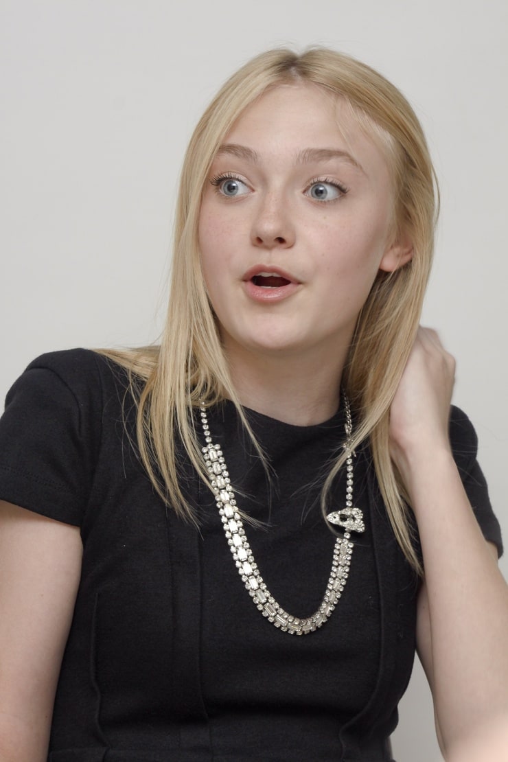 Dakota Fanning Image