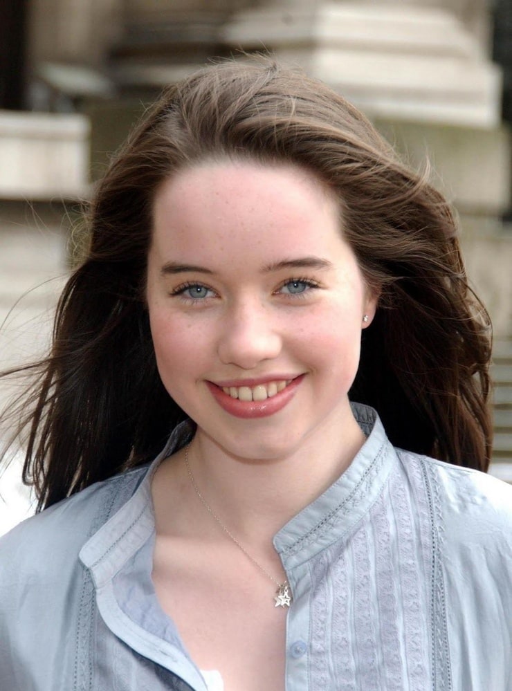 Anna Popplewell