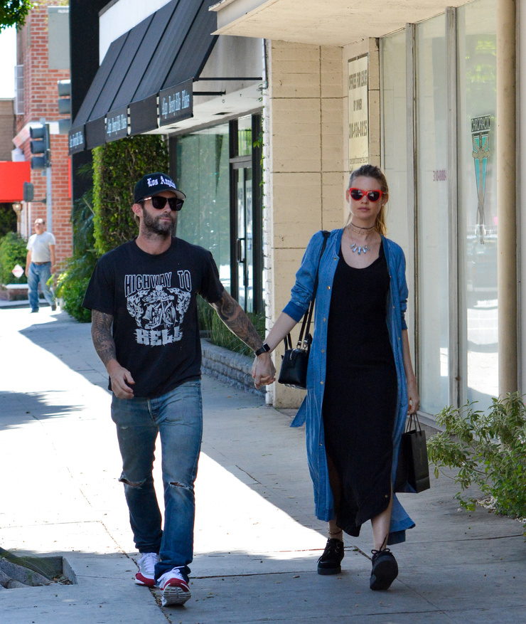 Behati Prinsloo Behati Prinsloo
