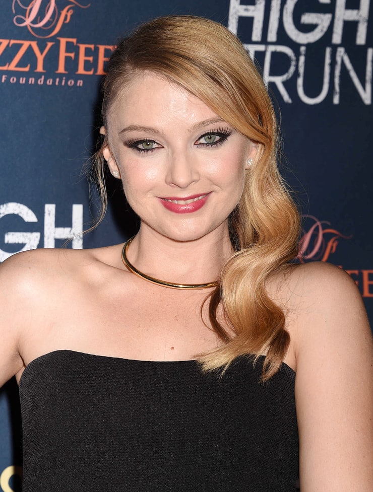 Elisabeth Harnois