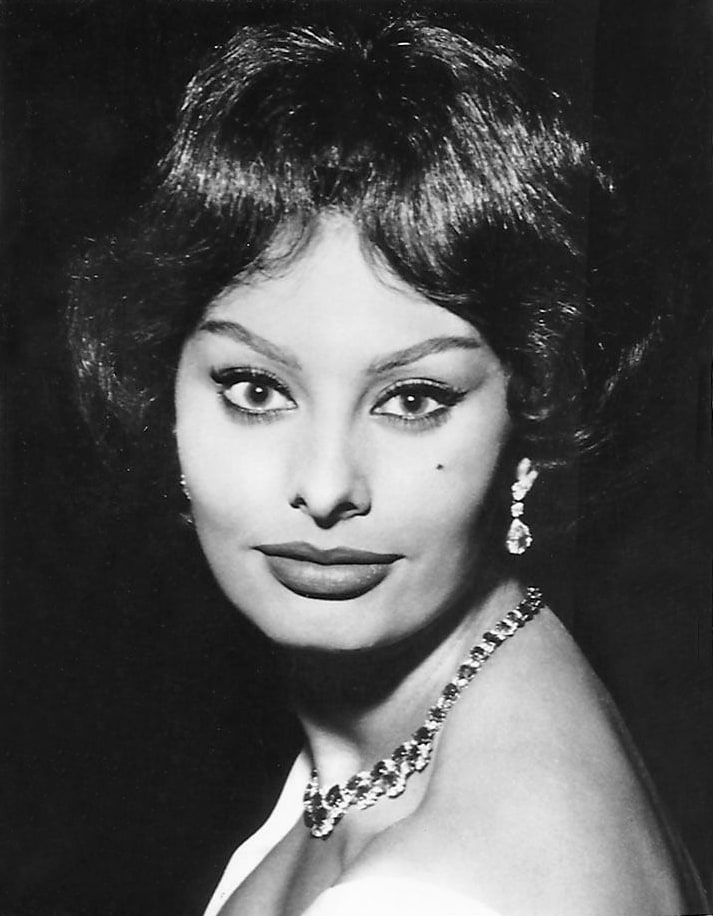 SOPHIA LOREN