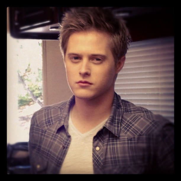 Lucas Grabeel