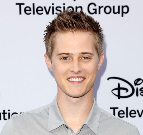 Lucas Grabeel