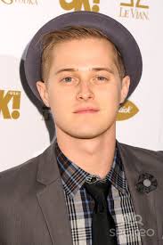 Lucas Grabeel