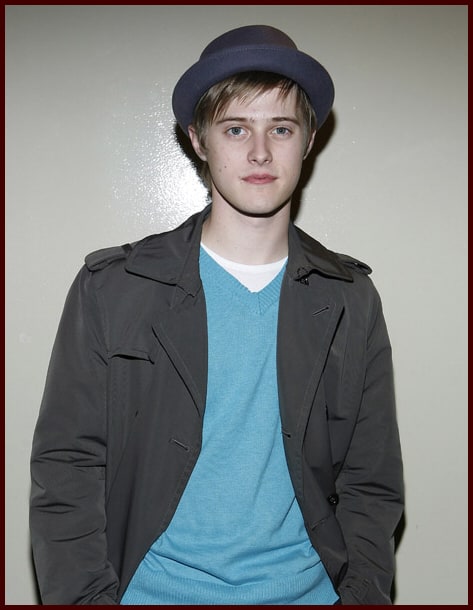 Lucas Grabeel