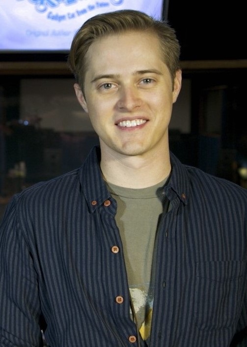 Lucas Grabeel