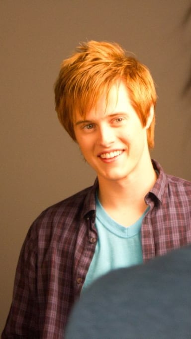 Lucas Grabeel