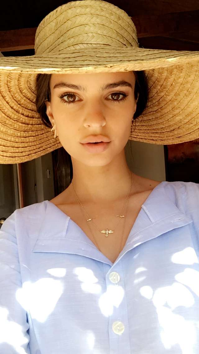 Emily Ratajkowski Emily Ratajkowski