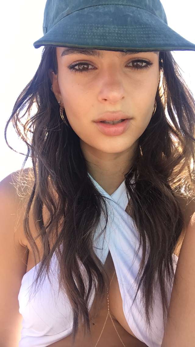 Emily Ratajkowski Emily Ratajkowski