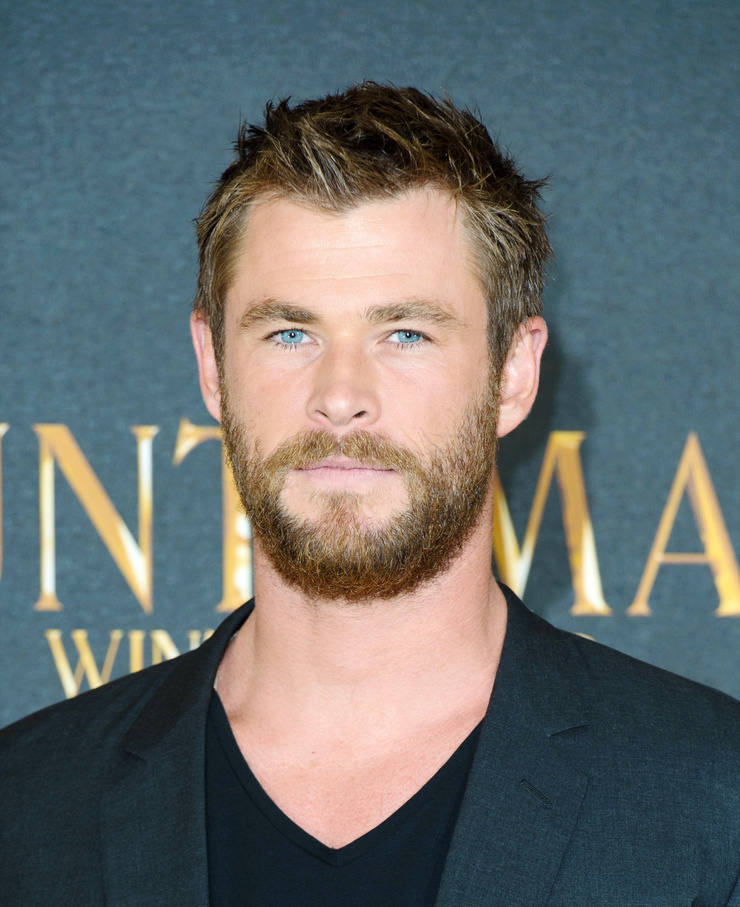 Chris Hemsworth image