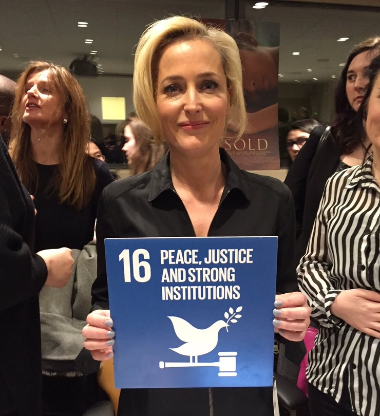 Gillian Anderson Gillian Anderson