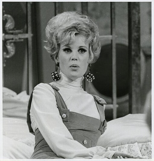 Pamela Austin