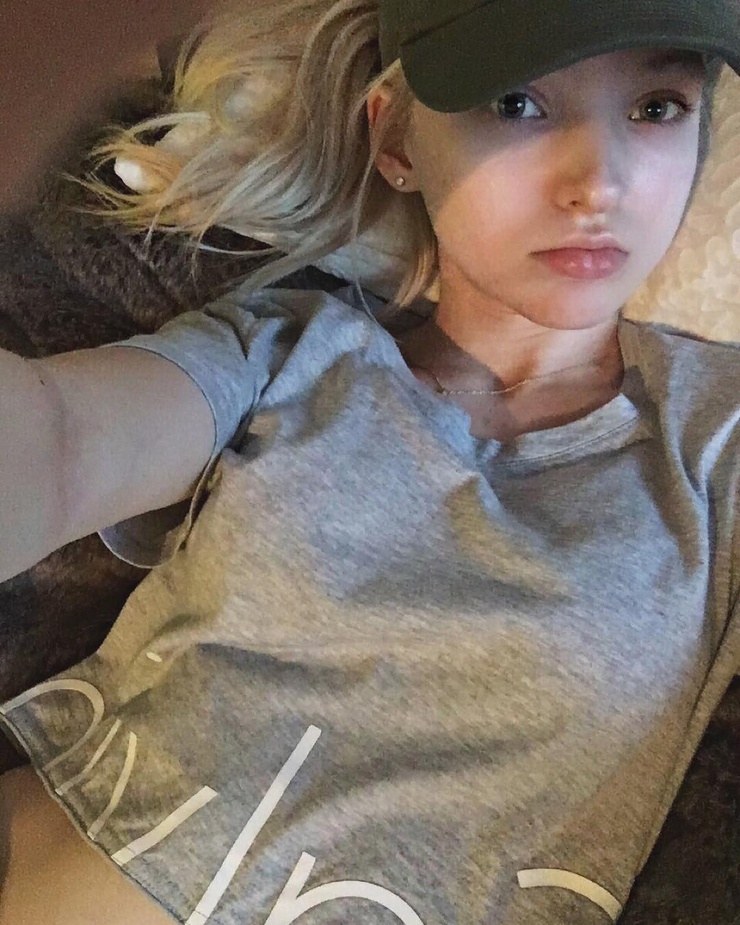 Dove Cameron