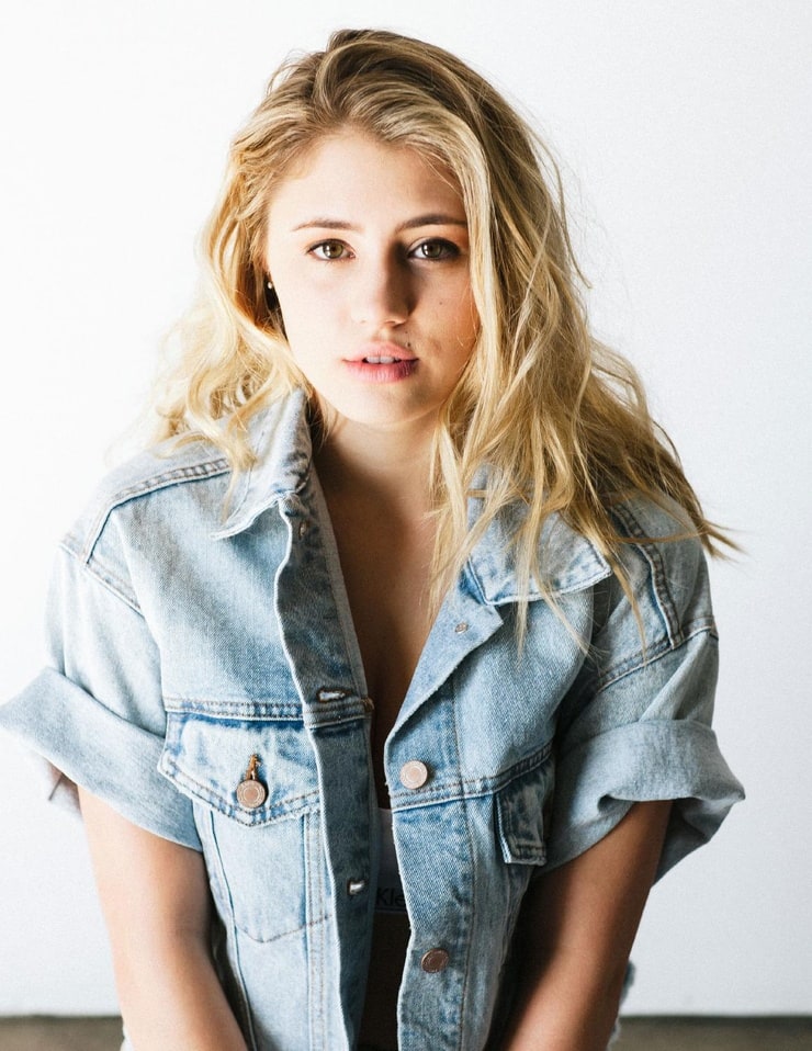 Lia Marie Johnson