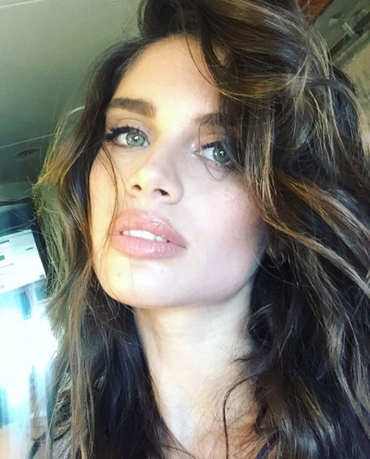 Sara Sampaio Sara Sampaio