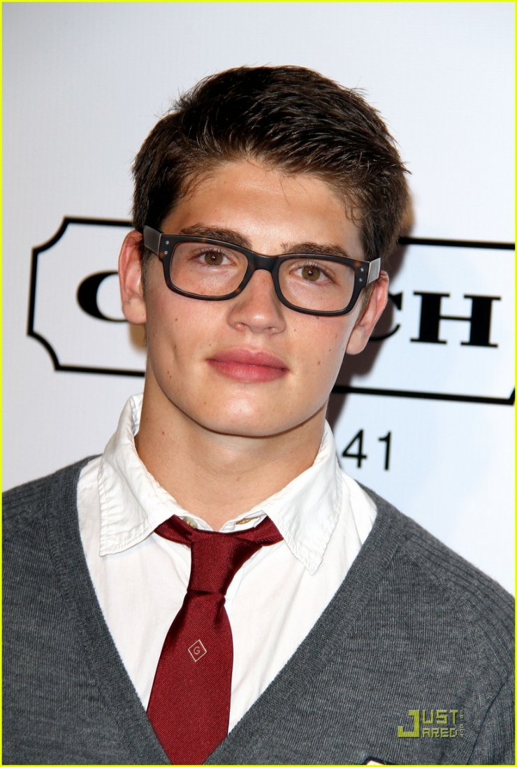 Gregg Sulkin