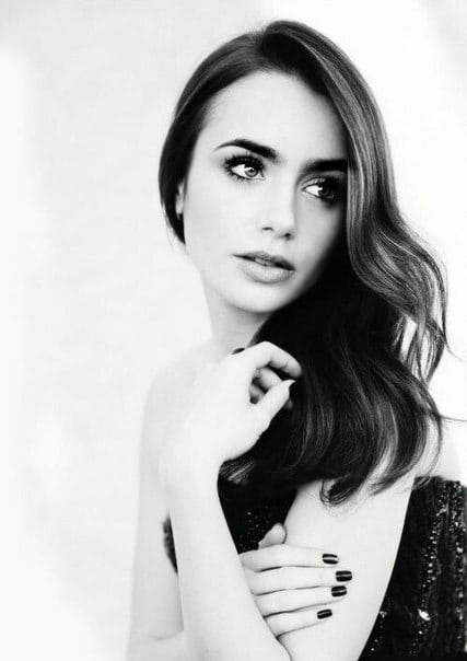 Lily Collins