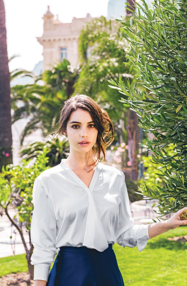 Picture of Adelaide Kane