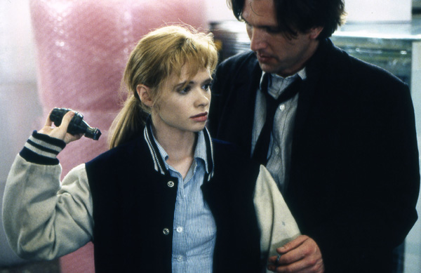 Trust (1990) Trust (1990)