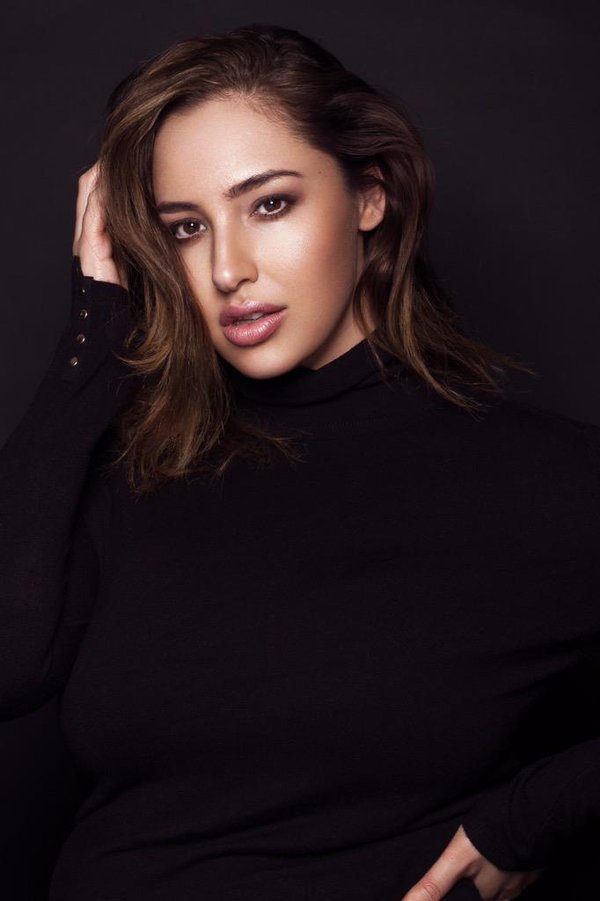 Jada Sezer