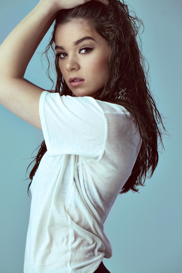 Hailee Steinfeld Hailee Steinfeld
