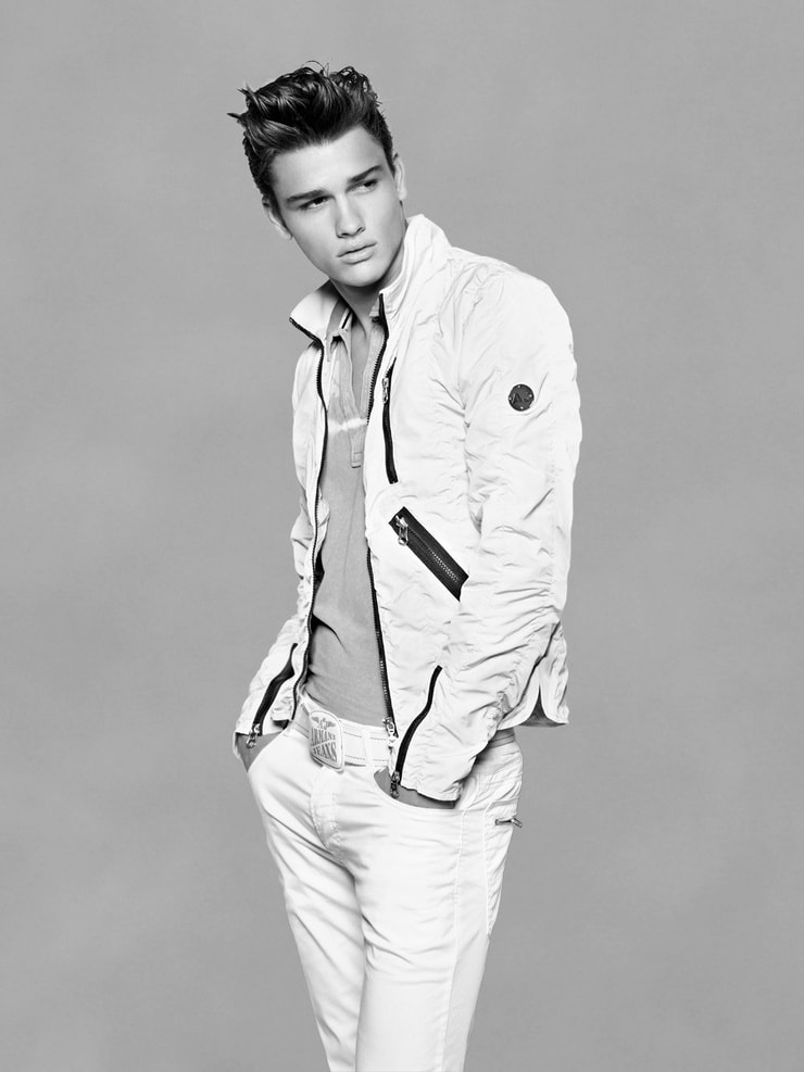 Simon Nessman Simon Nessman