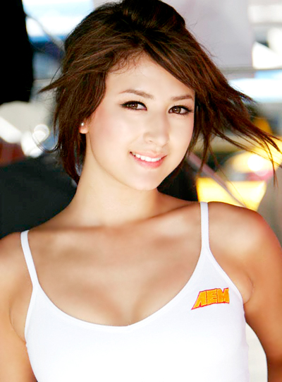 Leah Dizon